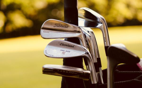 golf strategy game