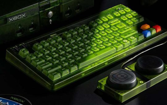 4407045-8bitdo-xbox.jpg