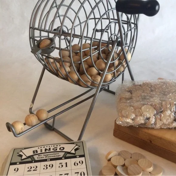 restoration hardware bingo game