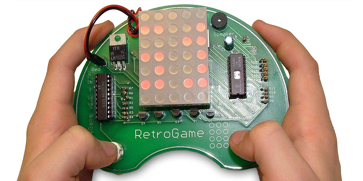 build a retro game in hardware