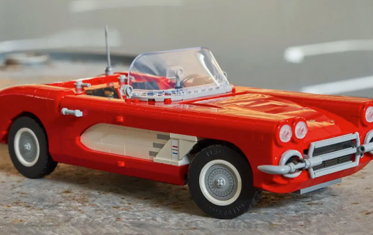4411356-legocorvette.png