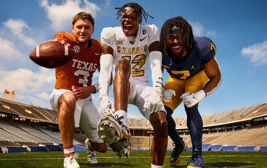 4426770-easportscollegefootball2025.jpg