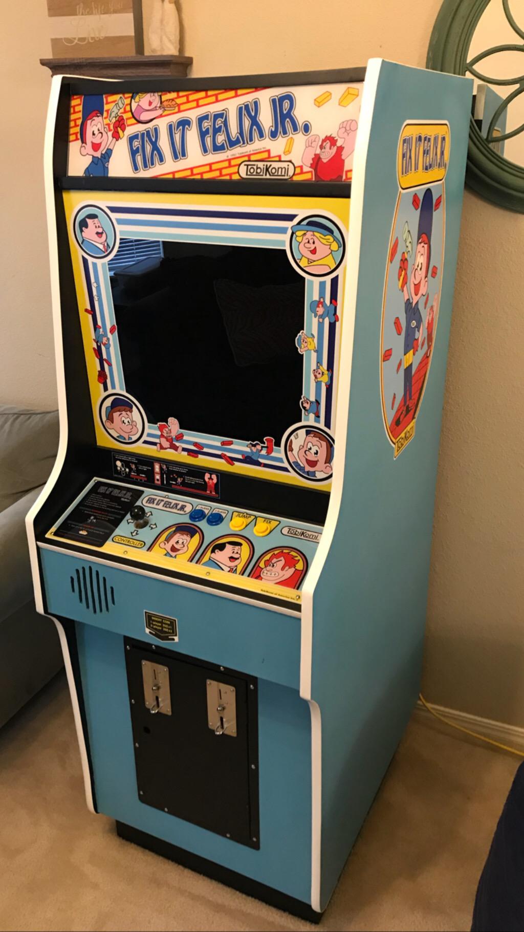fix it felix jr arcade game hardware