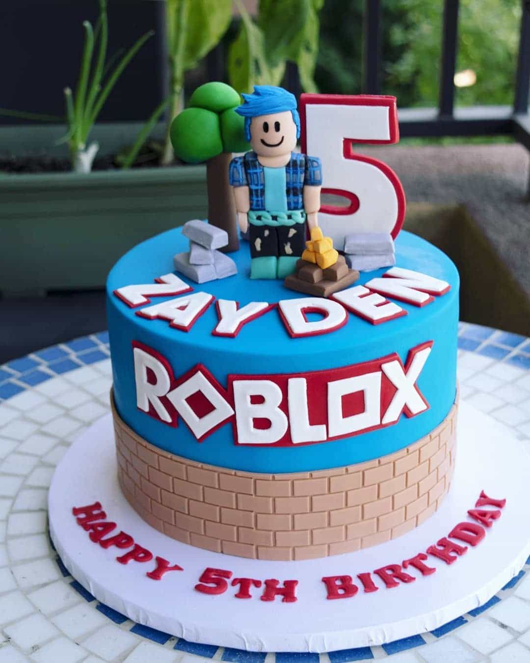 roblox cake ideas