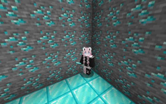 4498642-minecraft-diamonds.jpg