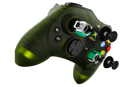 The Doom-Themed Xbox Controller Is Starting To Sell Out